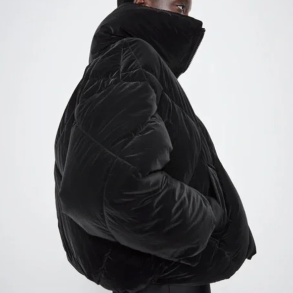 Zara Black Label- crushed velvet oversized puffer crop - Picture 2 of 6